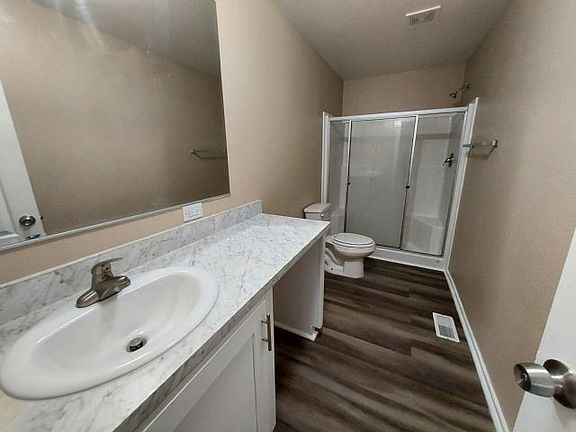 4th image of 2038 Palm St Spc 505