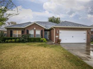 1911 SW Aspen St, Bentonville, AR 72712