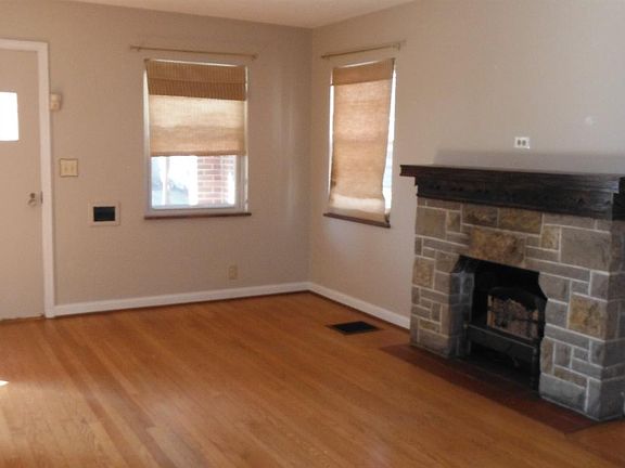 2nd image of 4250 Blaney Ave