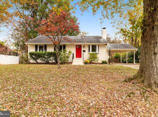 4917 Bristow Dr, Annandale, VA 22003