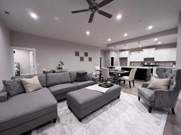 2601 Sunray Ave, Richland, WA 99352