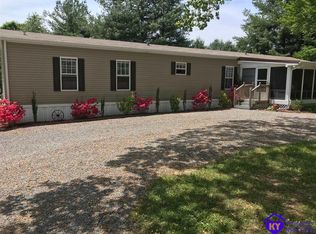 68 Enchanted Forest Ln, Columbia, KY 42728