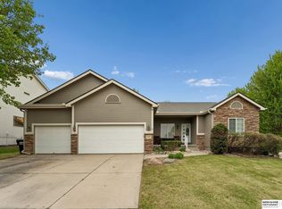 19887 I St, Omaha, NE 68135