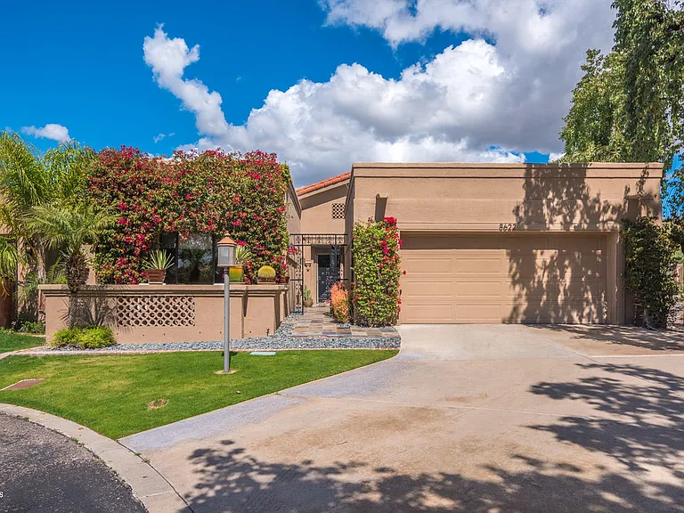 8622 E Vista Del Lago — Photo 2