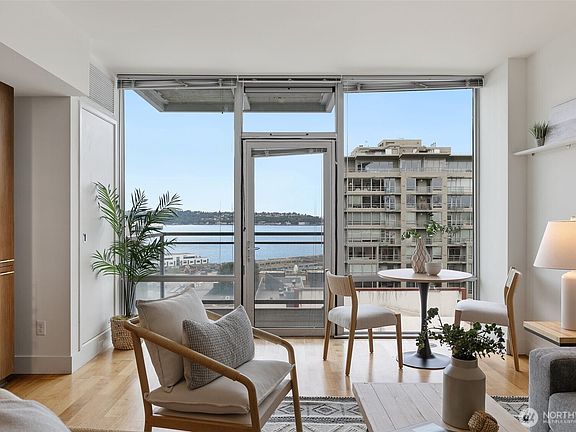3rd image of 2911 2nd Avenue #811