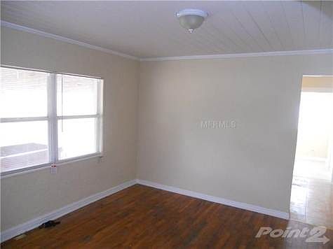 4th image of 8604 N Greenwood Ave