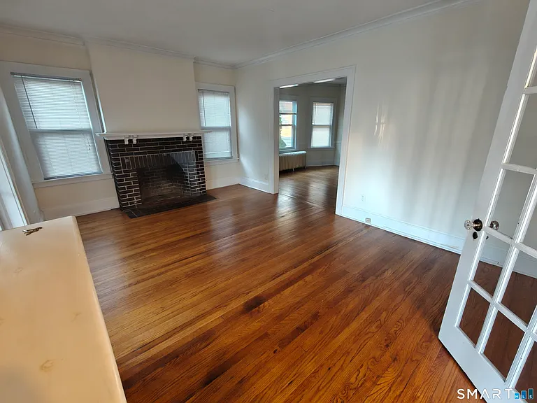 143 Dover Rd — Photo 5