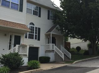6731 Cinnamon Dr, Philadelphia, PA 19128