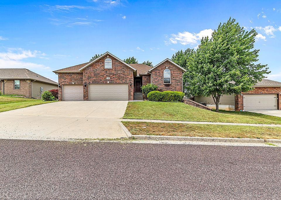 Great curb appeal