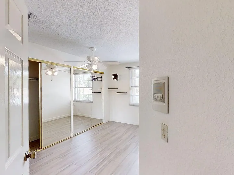 23330 La Vida Way — Photo 28