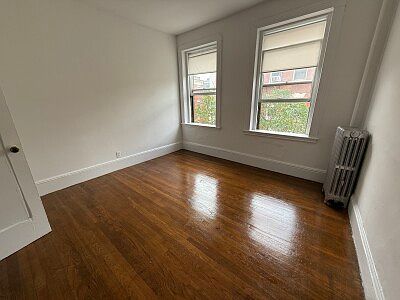 1st image of 28 Grove St APT 5