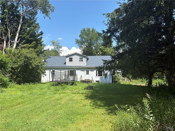 2nd image of 8797 Whitelaw Rd