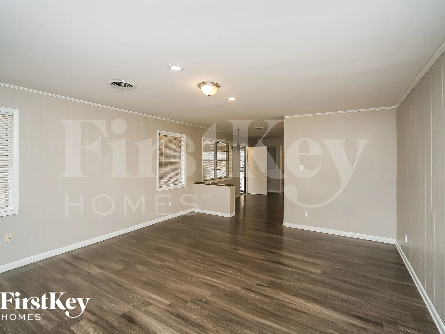 4 bed, 3.0 bath, 2174 sqft, $1,975 — Photo 2