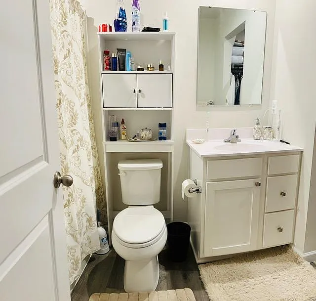 7206 Senate Way — Photo 3