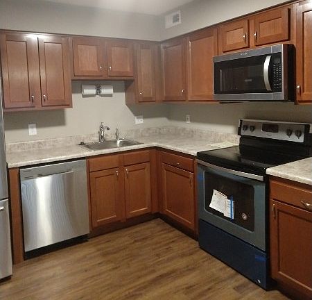 3rd image of 1935 Marine Terrace Dr APT A