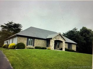 3103 Ridgewood Ct, Floyds Knobs, IN 47119