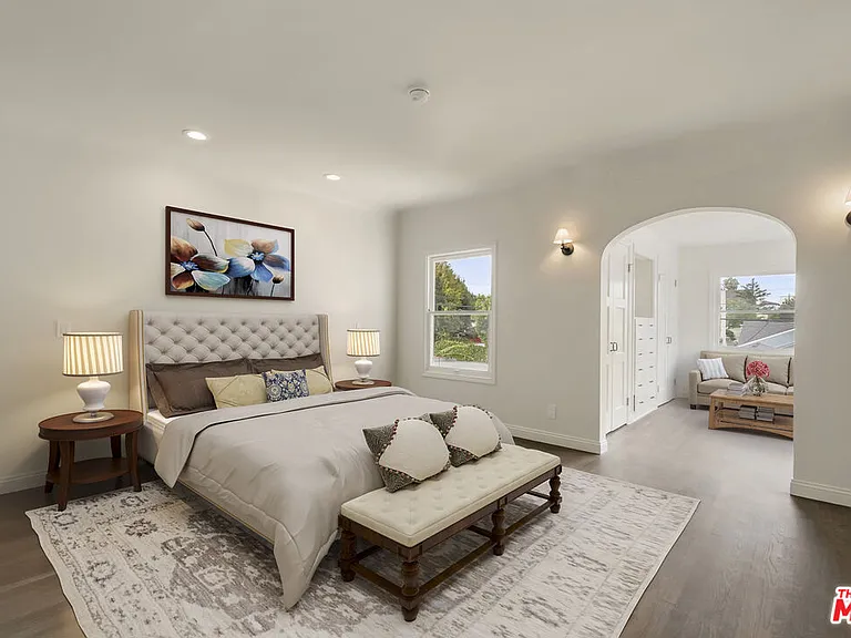 428 S Bedford Dr — Photo 14