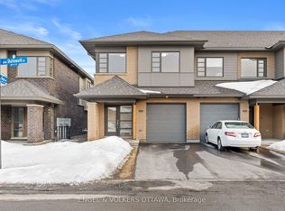 168 Shuttleworth Dr, Ottawa, ON K1T0S8