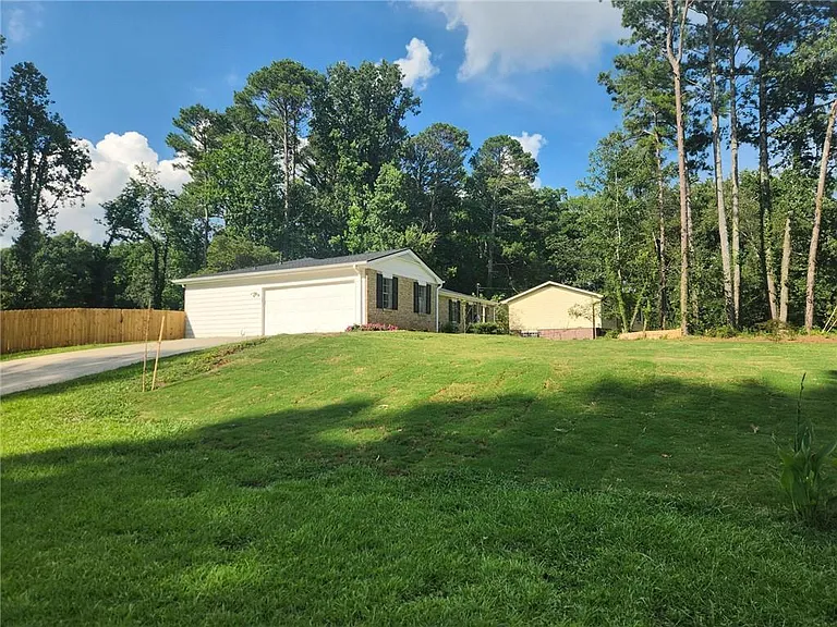 1453 Allison Ct — Photo 20