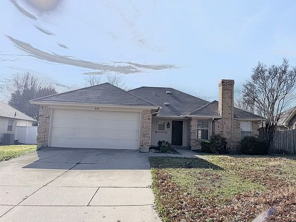 2nd image of 918 Gwinnett Cir