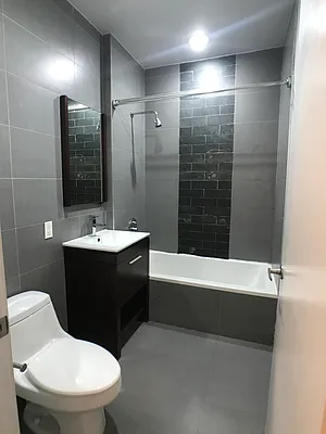 Rented by City Vista Inc | media 32