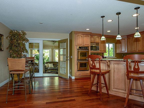 3rd image of 8354 E Kenyon Dr