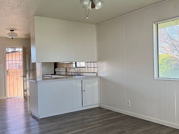 2nd image of 102 E Fortuna Ave APT 4