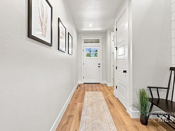 4th image of 6224 S Wayland Way