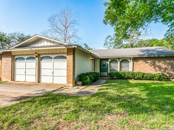 6102 HOPES FERRY ST, San Antonio, TX 78233