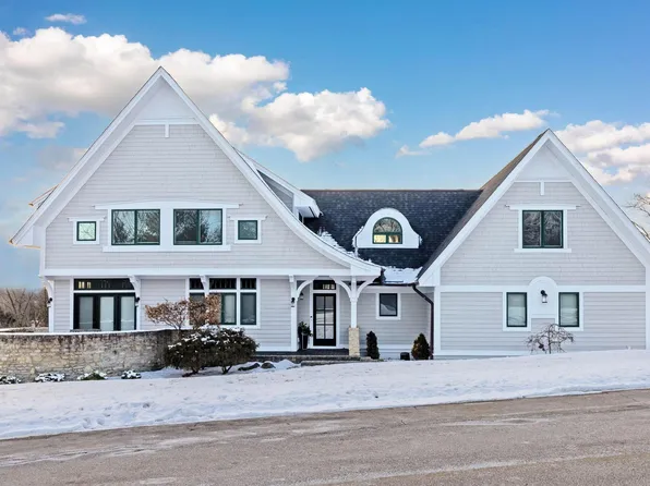 142 Merywen Cir, Granville, OH 43023