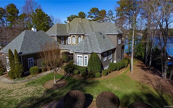 2nd image of 178 Easton Dr