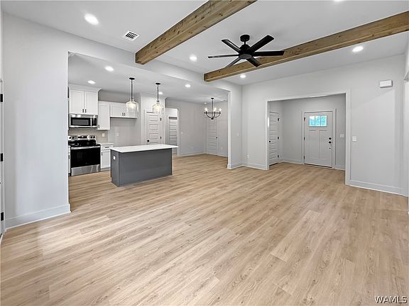 4th image of 5070 Summerfield Dr E