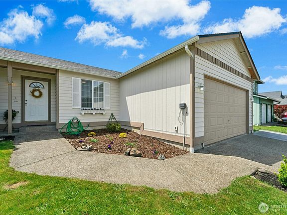 2nd image of 311 Orting Avenue NW