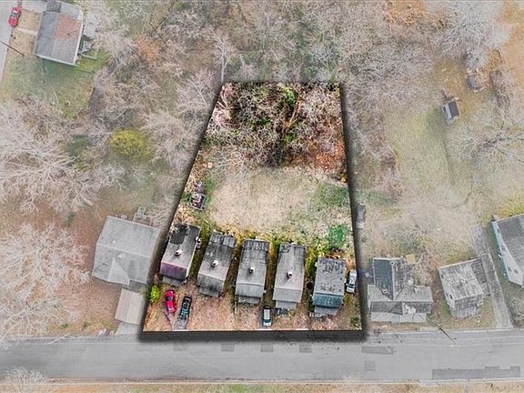 3rd image of 329 N Washington Ave