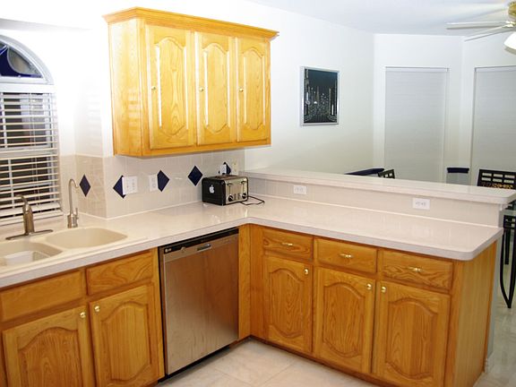 4th image of 1644 Churchill Ln