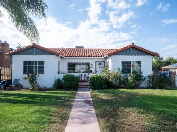 2301 Pacific Dr, Bakersfield, CA 93306