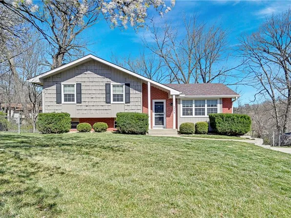 6304 NW 50th Ter, Kansas City, MO 64151