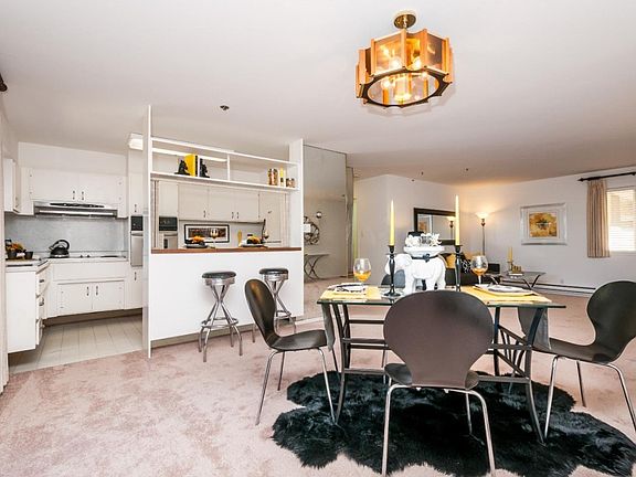 4th image of 464 Clinton St APT 210