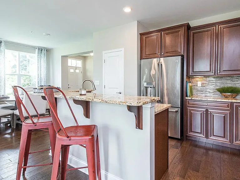 3402 Bergamont Way — Photo 11