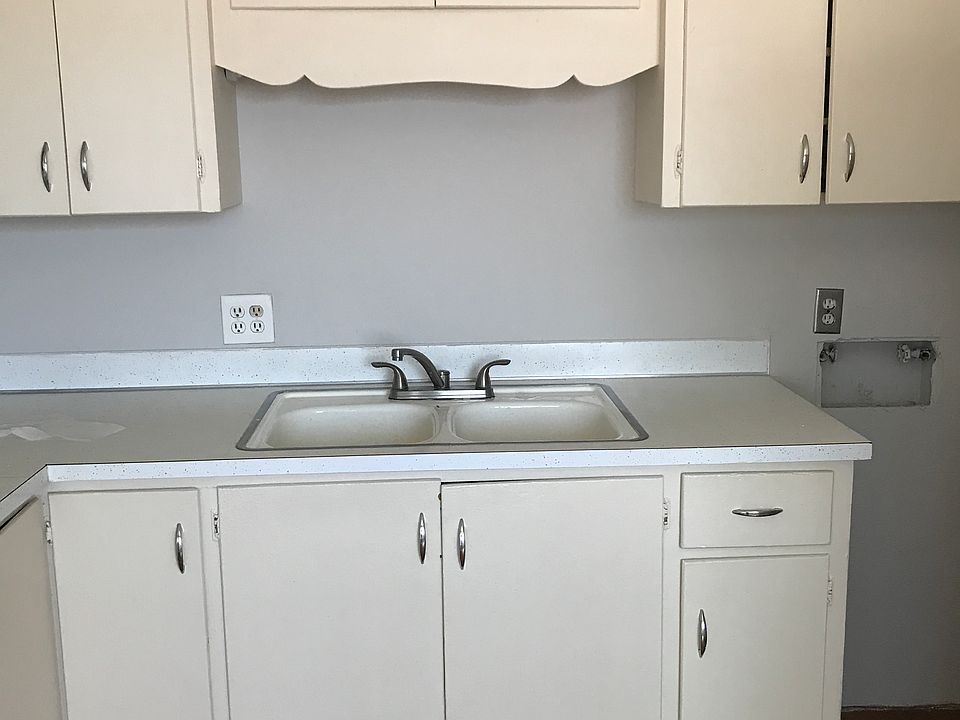 1st image of 1325 Tapia Blvd SW #B