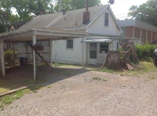 1139 1st St SW, Roanoke, VA 24016