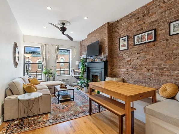 548 46th St APT 4L, Brooklyn, NY 11220