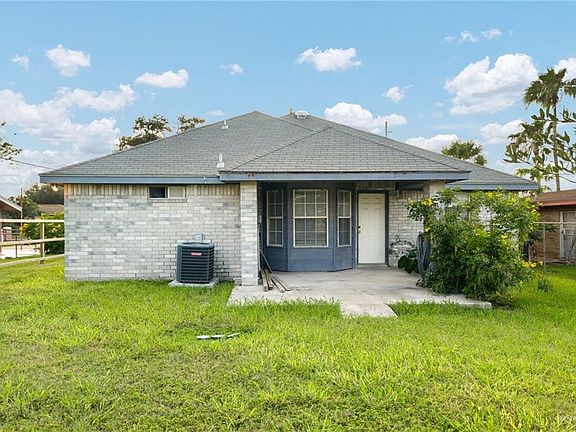 2nd image of 3506 Buenos Aires St