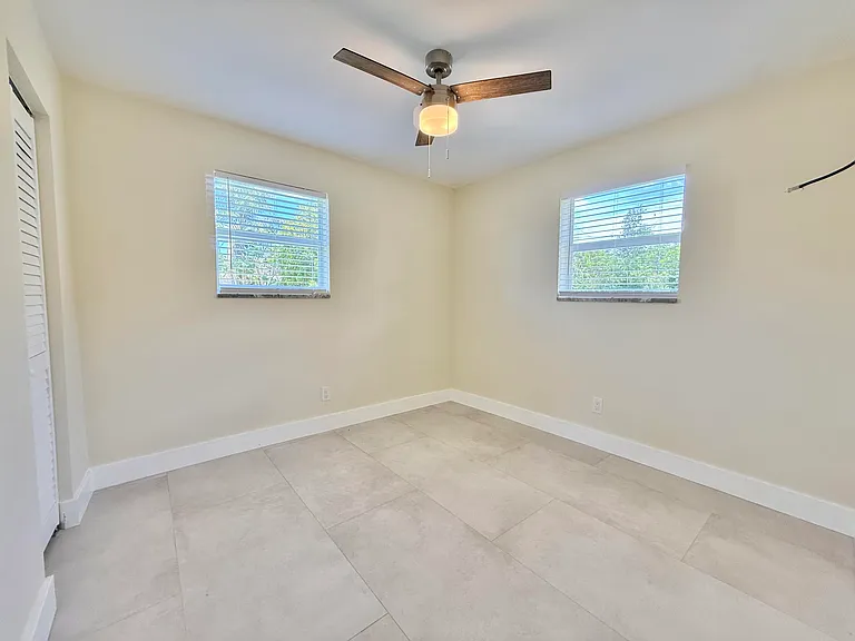 8658 SE Anthion Way — Photo 15