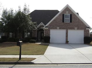 395 Cherington Ln, Lawrenceville, GA 30044