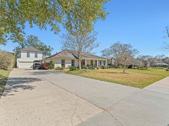 4th image of 3161 Svendson Dr