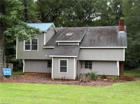3542 Wayne White Rd, Climax, NC 27233