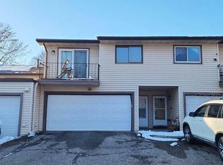 11012 Trail West Rd, Bloomington, MN 55437