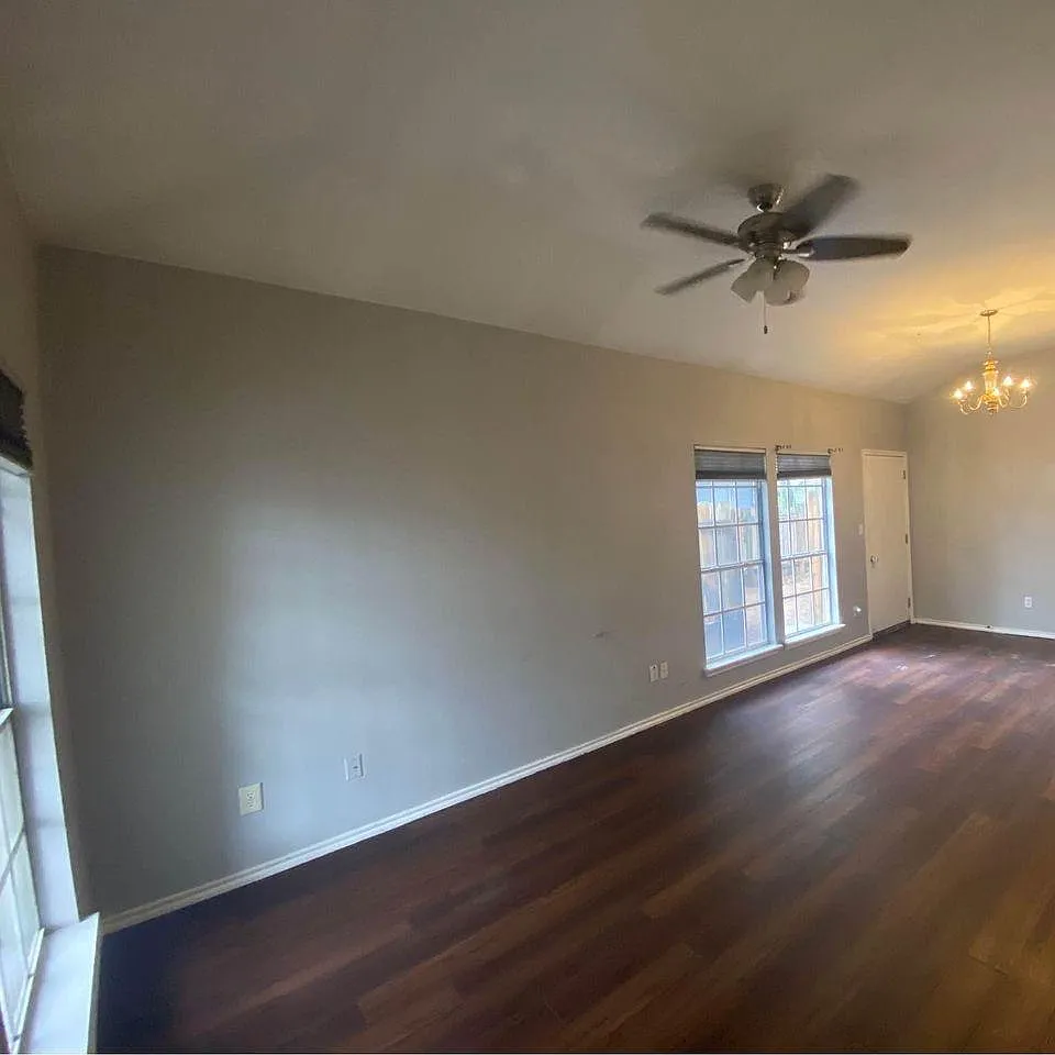 3 bed, 2.0 bath, 1200 sqft, $1,750 — Photo 3