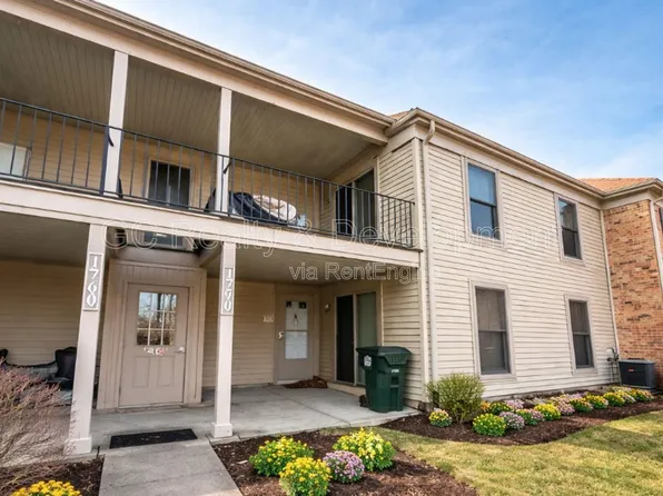 1770 Bristol Walk APT C, Hoffman Estates, IL 60169